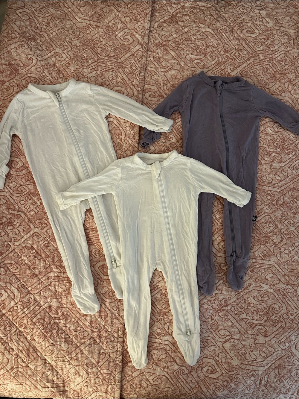 Kyte Baby Footed One-Piece Sleepers - White & Purple